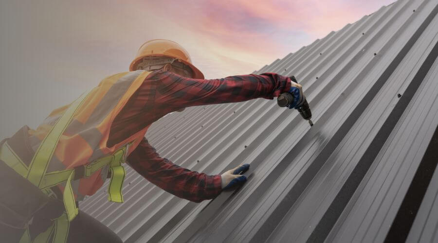 Professional residential roofers in Dorr, MI